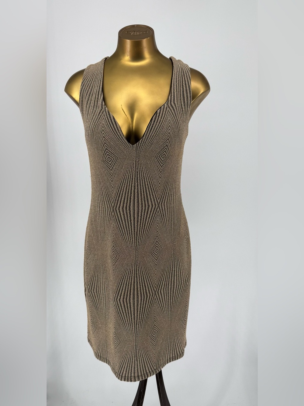 TRAC USA V-Neck Knit Bodycon Stretch Dress in Gold and Black Geometric Size 1X